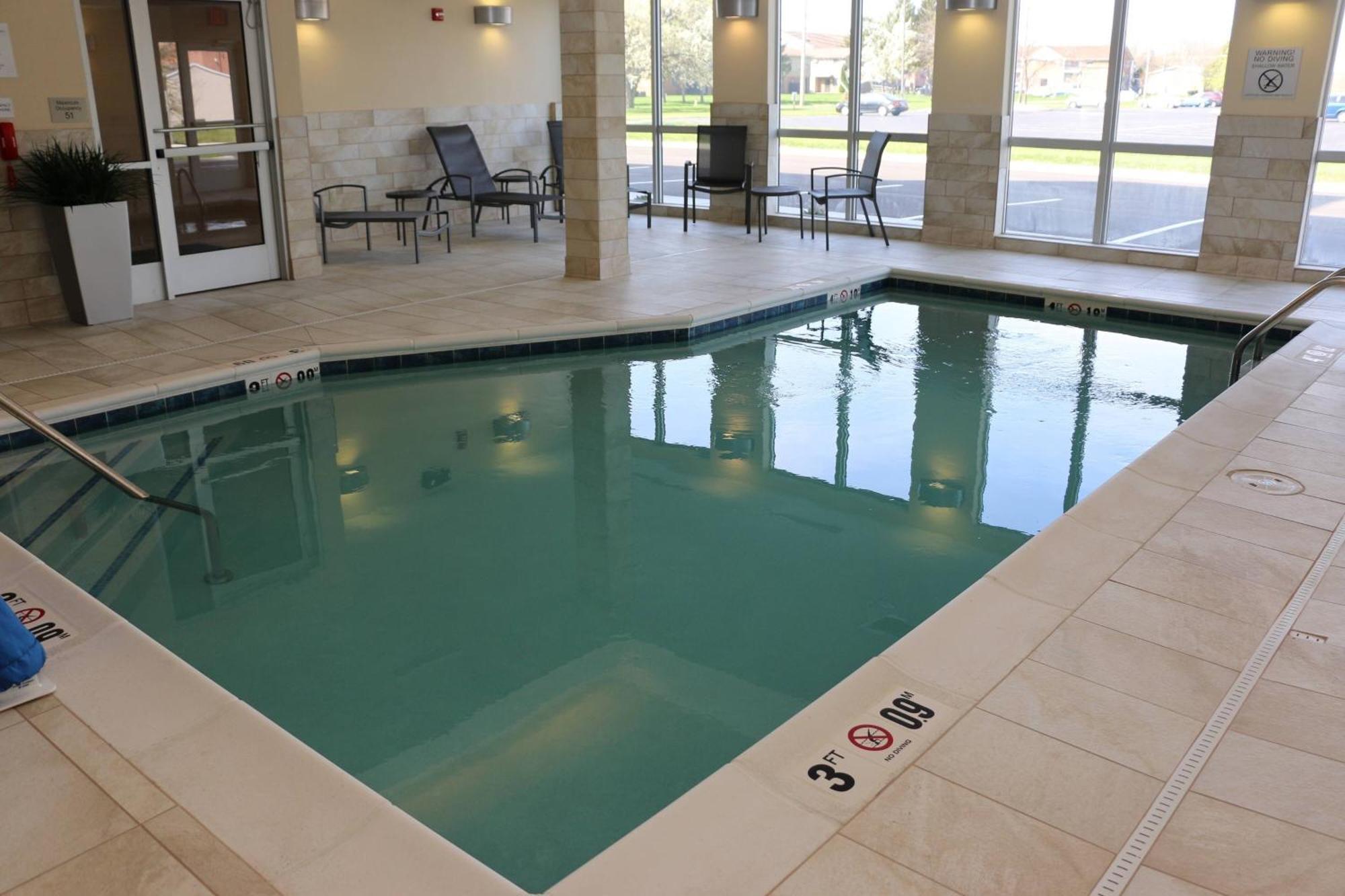 Fairfield Inn & Suites By Marriott Bowling Green Bagian luar foto